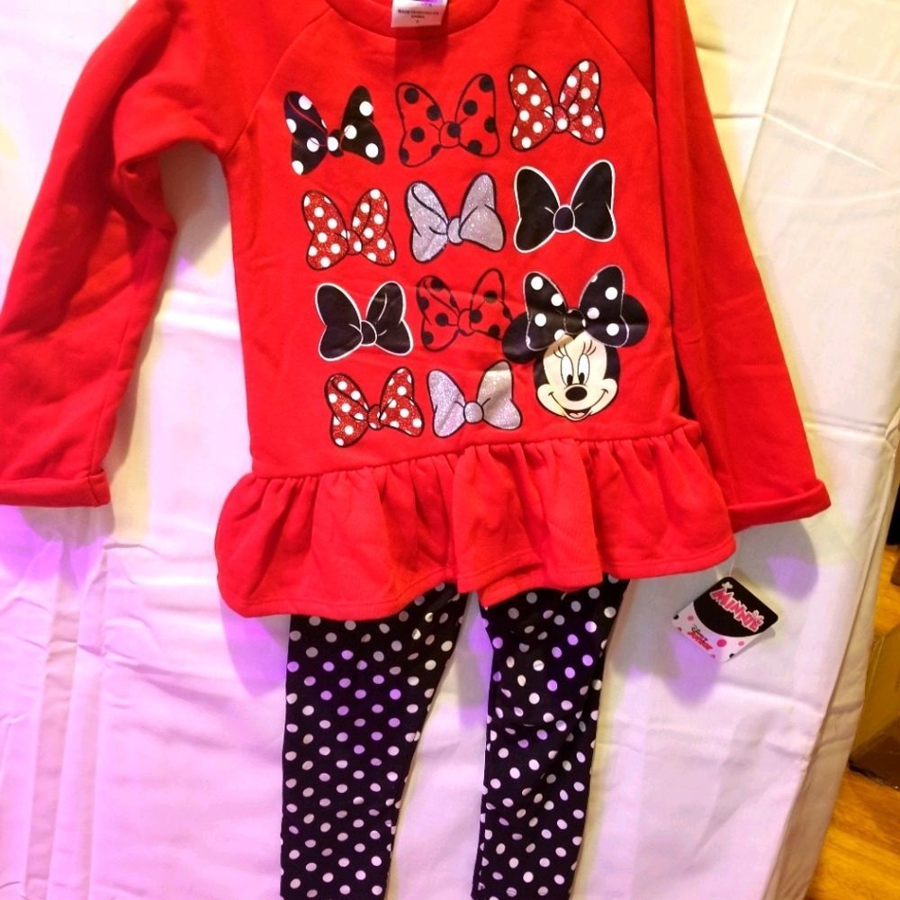 2 pc disney mickey mouse set